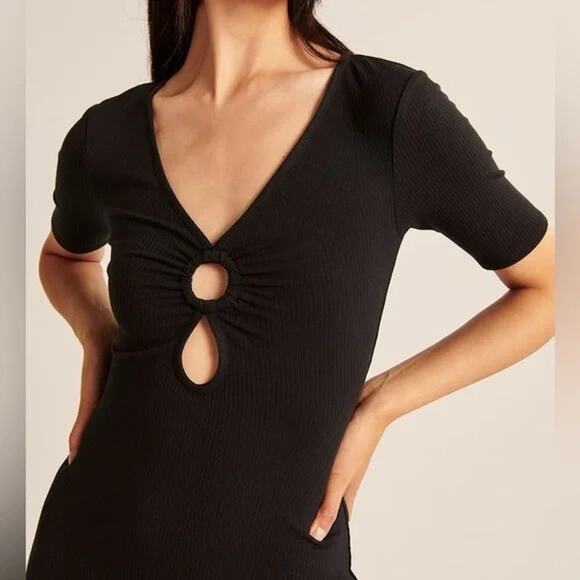 Abercrombie & Fitch O-Ring Ribbed Short Sleeve Midi Dress Black M Academia LBD - Picture 4 of 12
